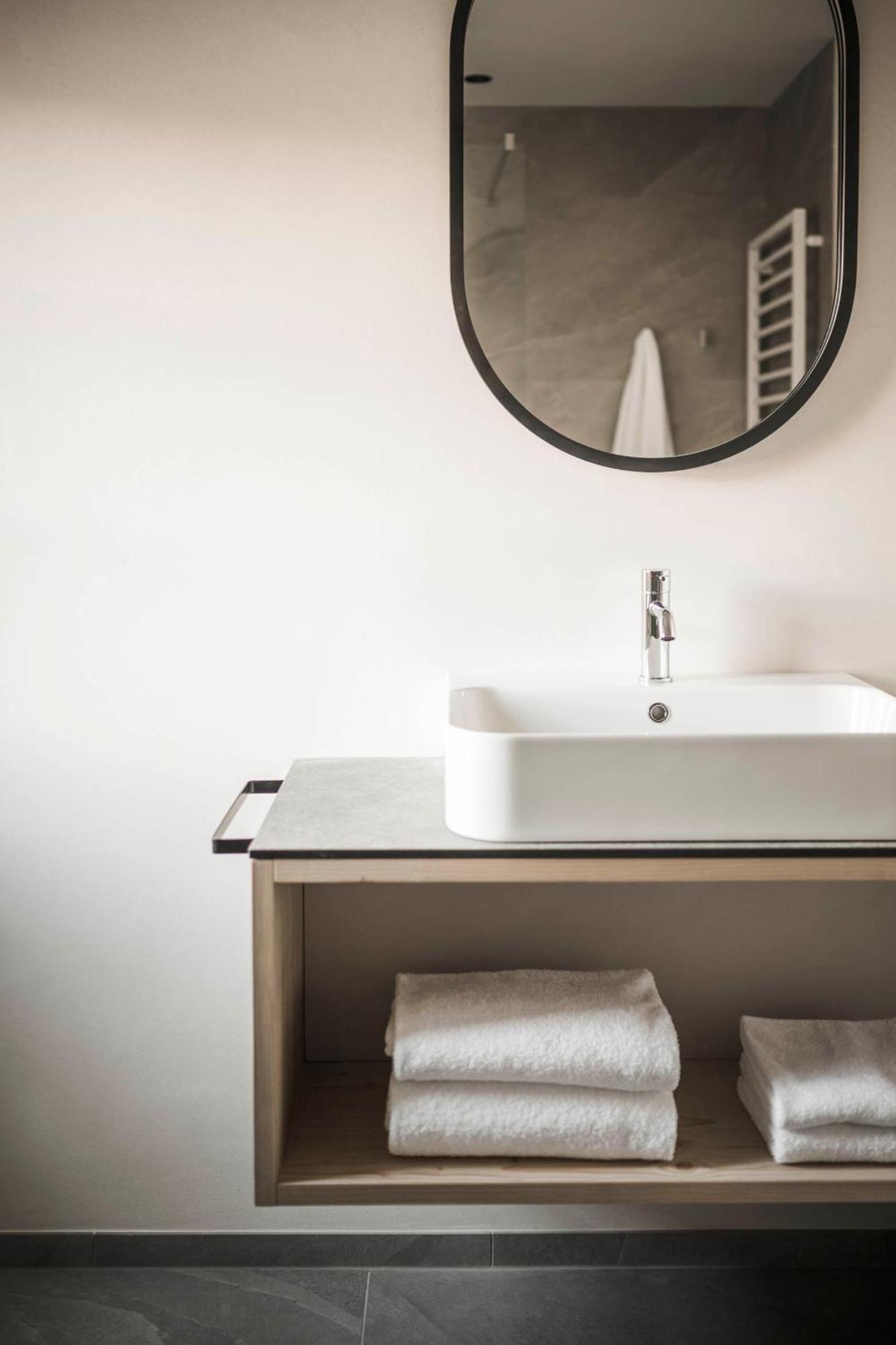Hofergut Suites & Apartments Riscone Esterno foto