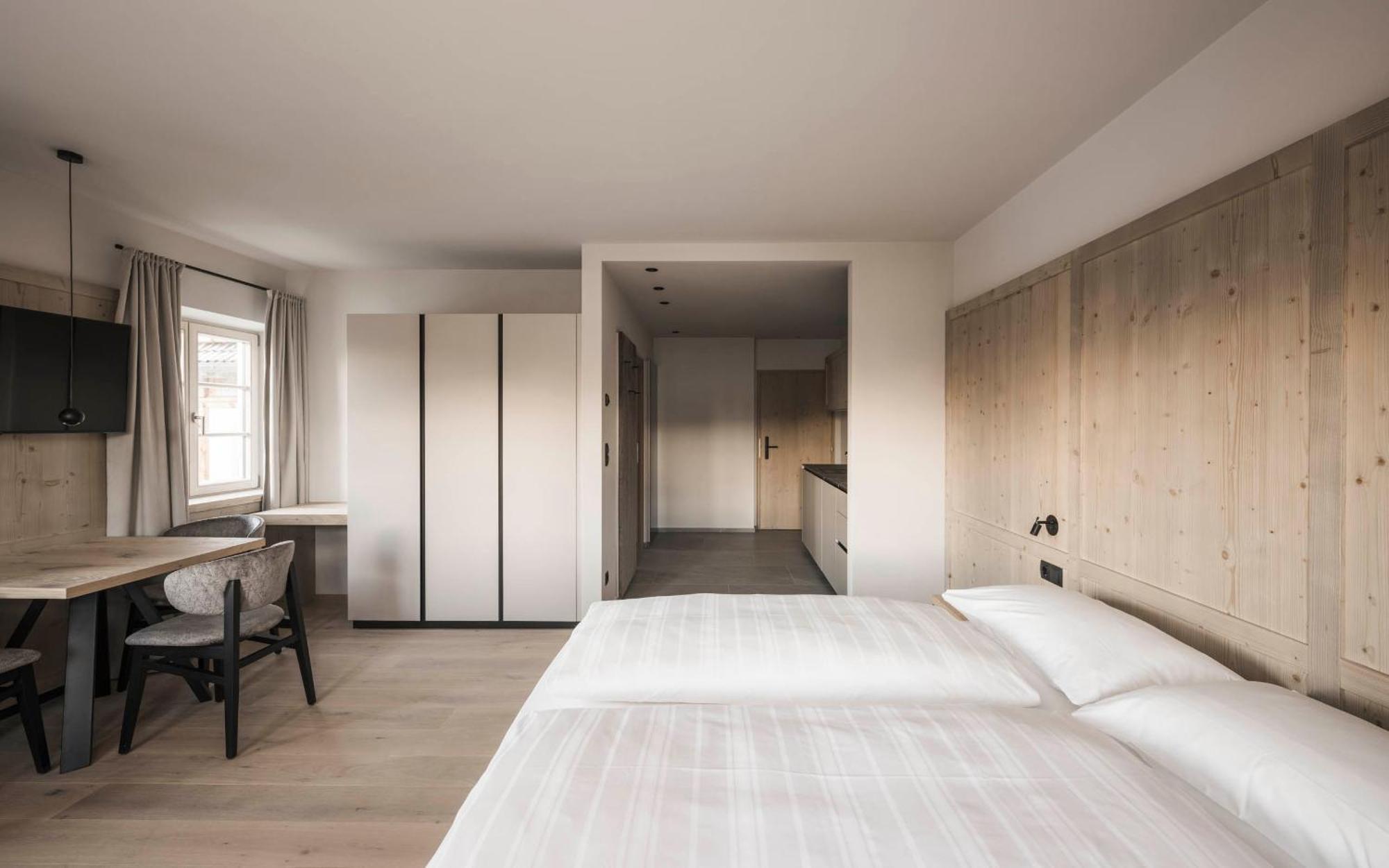 Hofergut Suites & Apartments Riscone Esterno foto