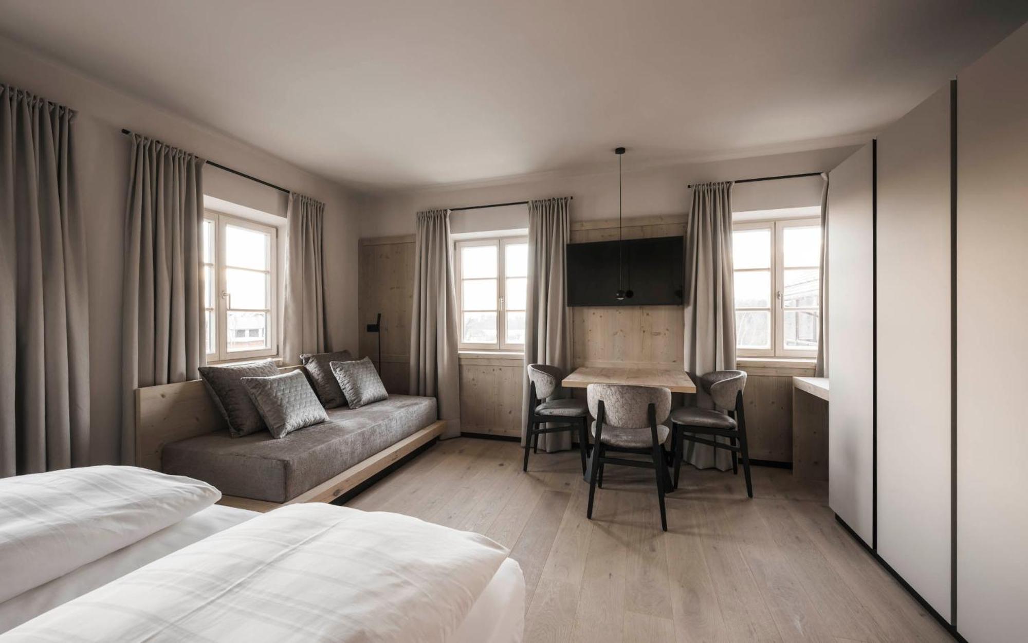 Hofergut Suites & Apartments Riscone Esterno foto